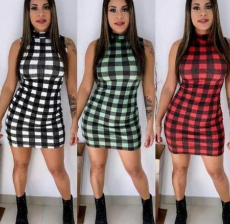 Vestido xadrez preto e branco com gola bordado inglês - Loja Passe