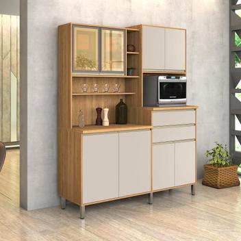 Armários de cozinha com gaveteiro, gavetões e portas condimento e Pano de  prato, com forno embutido e móveis superiores.