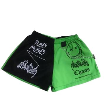 Bermuda Estampada Moda Gringa Corrente Lateral Short Feminino