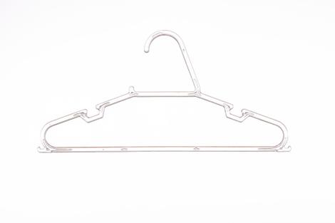 60-Count Adult Hangers, White