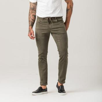 Jeans color online verde militar