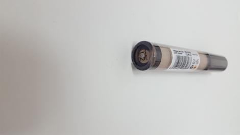 Corretivo Naked Ruby Rose Liquido L2 - Corretivo Facial - Magazine Luiza