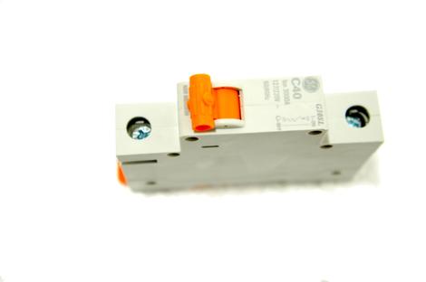 Lot De 5 Disjoncteurs GE General Electric 40A - EP452 - Occasion
