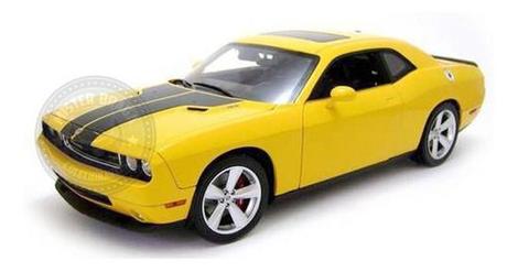 1/18 2010 ダッジチャレンジャーSRT8 ミニカー Dodge Challenger Srt 8 2010 Amarelo Highway 1/18 - Highway 61