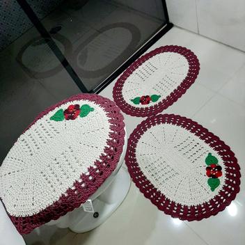 Jogo de cozinha em crochê Kit 3 peças (Modelo: Escada) - Variedades Santos  - Jogo de Tapete para Banheiro - Magazine Luiza