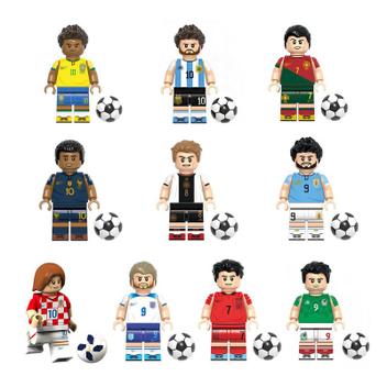 Kit 10 bonecos jogador de futebol copa seleções blocos de montar ...