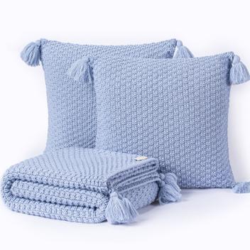 Kit Peseira Manta Pompom Trico Sofá Cama Queen 230x60cm 2 Capas de Almofada Istambul FIVE