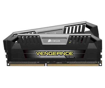 Memoria Corsair Vengeance PRO 16GB (2x8) DDR3 1600MHz Prata