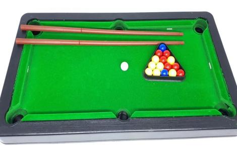 Mesinha de Jogo Sinuca 40CM Infantil Snooker Brilhar Com 02 Tacos