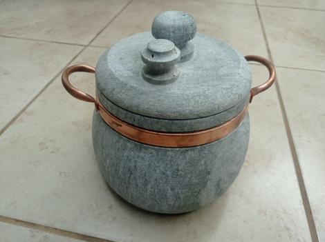 Panela de pressão de pedra sabão - 6 Litros – Portal Pedra Sabão