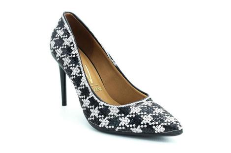 Scarpin preto e branco cheap vizzano