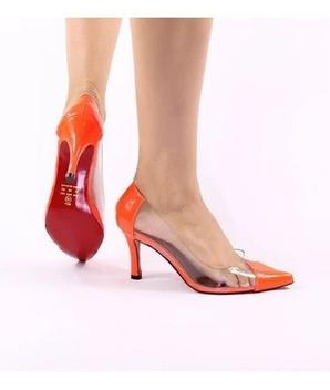 sapato bico fino transparente