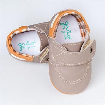 tenis bebe tamanho 16