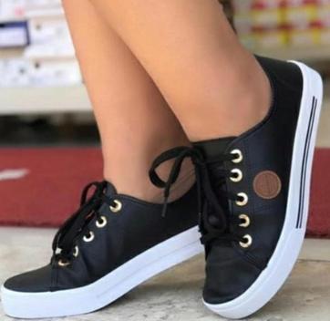 Tenis moleca 5667.302 2025