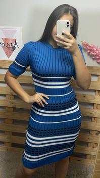 Vestido midi hotsell listrado canelado