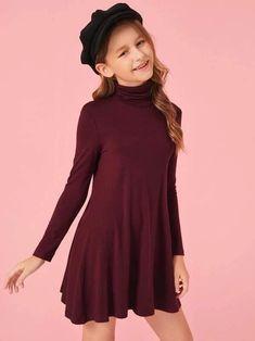 vestido rodado gola alta