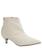 Bota Via Uno Bico Fino Cano Curto Saltinho 139035 Off white