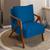 Poltrona Decorativa Para Sala Cadeira Reforçada Shine Madeira Maciça Suede Cores AZUL-MARINHO