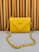 Amarelo