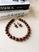 Marrom