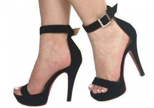 sandalias pretas salto alto