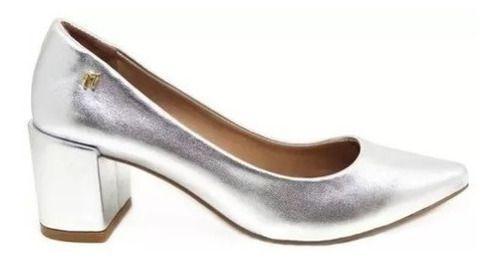 scarpin prata salto grosso