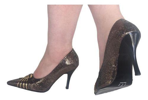 scarpin com glitter dourado