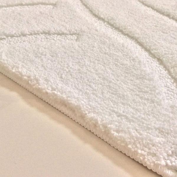 Passadeira branca felpuda Outlet