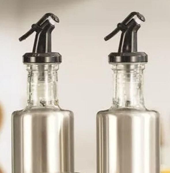 Porta Azeite Vinagre Óleo Aço Inox Dosador Chef Galheteiro - Uny Gift Imagem de Porta Azeite Vinagre Óleo Aço Inox Dosador Chef Galheteiro