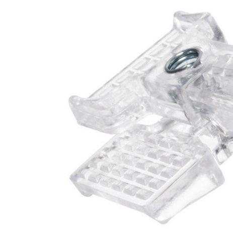 50 Cabides P/ Saia Calça Cristal Transparente 100 Presilhas - Industria nacional Menor preço em 50 Cabides P/ Saia Calça Cristal Transparente 100 Presilhas - Industria nacional