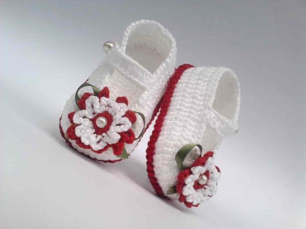 sapatinho de bebe feminino de croche