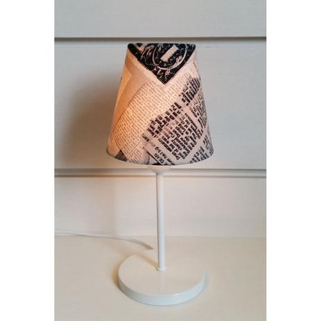 Abajur de Mesa Md-2005 Base Aluminio Branco Cupula em Tecido Cone Jornal - Vivare iluminação Menor preço em Abajur de Mesa Md-2005 Base Aluminio Branco Cupula em Tecido Cone Jornal - Vivare iluminação