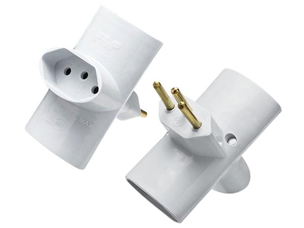 Adaptador de Tomada Benjamin T 3 Saídas 2P+T 10A 250V - Flp Menor preço em Adaptador de Tomada Benjamin T 3 Saídas 2P+T 10A 250V - Flp