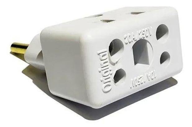 Adaptador de tomada Bob 2P+T 20A p/ 2P+T 10A - MXT Menor preço em Adaptador de tomada Bob 2P+T 20A p/ 2P+T 10A - MXT