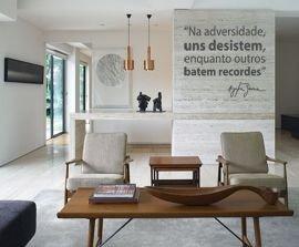Adesivo Frase Na Adversidade - Clickfik Menor preço em Adesivo Frase Na Adversidade - Clickfik