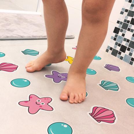 Adesivo Piso Banheiro Antiderrapante Infantil Estrela e Concha - Quartinhos é boa?