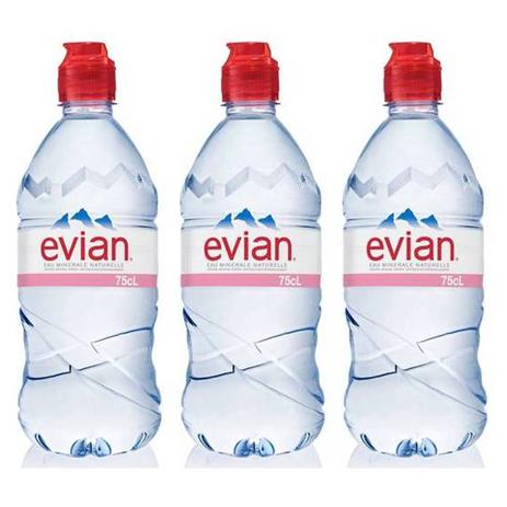 Água Mineral Evian Sem Gás 750ml 03 Unidades Menor preço em Água Mineral Evian Sem Gás 750ml 03 Unidades