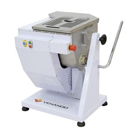 Amassadeira Semi Rápida 25kg Basculante Profissional Venâncio é boa?