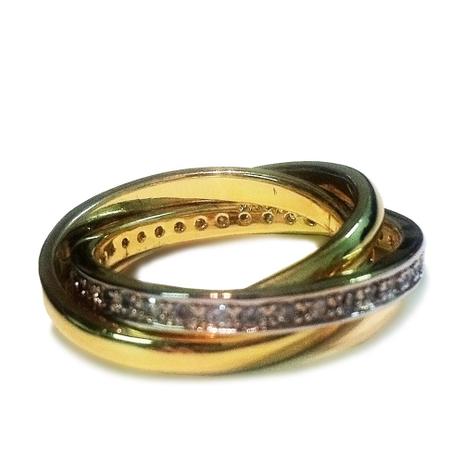 Anel Feminino Entrelaçado 3 Alianças Luxo Banhado a Ouro 250(DL) com Zircônias-fem_20 - Sem marca definida Menor preço em Anel Feminino Entrelaçado 3 Alianças Luxo Banhado a Ouro 250(DL) com Zircônias-fem_20 - Sem marca definida