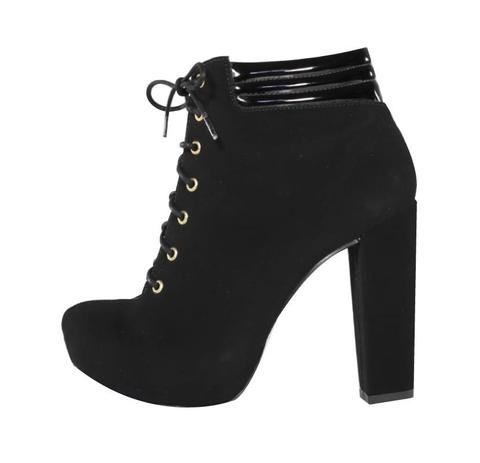 ANKLE BOOT SALTO GROSSO NOBUCK PRETO COM CADARÇO Sku: 1310100 - Week Shoes - Ankle Boots - Magazine Luiza