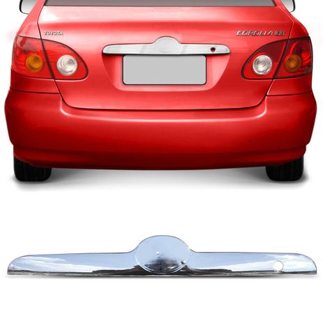 Aplique Cromado Puxador Tampa Porta Malas Toyota Corolla 2003 a 2007 com Encaixe para Emblema - Shekparts Menor preço em Aplique Cromado Puxador Tampa Porta Malas Toyota Corolla 2003 a 2007 com Encaixe para Emblema - Shekparts