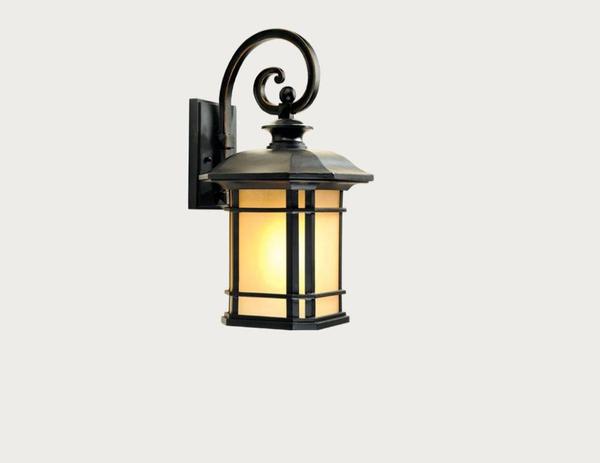 Arandela Colonial Lanterna Metal E Vidro Ambar Uso Externo E Interno LO-1258 - Lighting Store Menor preço em Arandela Colonial Lanterna Metal E Vidro Ambar Uso Externo E Interno LO-1258 - Lighting Store