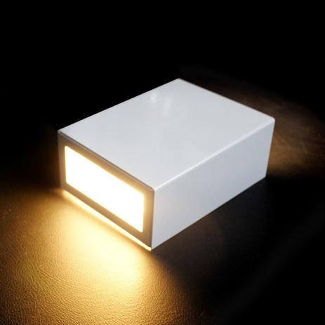 Arandela Retangular ArLux Aluminio Facho Duplo 13x10x05 1xG9 - HTAR13X10-S-ME - Hunter Menor preço em Arandela Retangular ArLux Aluminio Facho Duplo 13x10x05 1xG9 - HTAR13X10-S-ME - Hunter