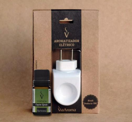 Aromatizador Elétrico Difusor Ambiente com Essência Capim Limão 10ml - Via Aroma Menor preço em Aromatizador Elétrico Difusor Ambiente com Essência Capim Limão 10ml - Via Aroma