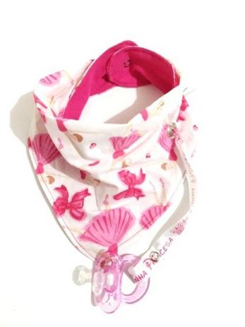 Babador Bandana Bailarina com fita - Meu baba baby Menor preço em Babador Bandana Bailarina com fita - Meu baba baby