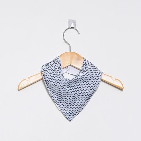 Babador Bandana Chevron Branco e Marinho Malha e Tricoline - Tieloy baby Menor preço em Babador Bandana Chevron Branco e Marinho Malha e Tricoline - Tieloy baby