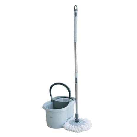 Balde Mop Giratorio c/ Cesto Plastico 8 litros 2 Refis Rayco Menor preço em Balde Mop Giratorio c/ Cesto Plastico 8 litros 2 Refis Rayco