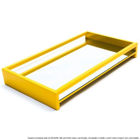 Bandeja Decorativa Espelhada Laqueada na Cor Amarela - Lubrano decor Menor preço em Bandeja Decorativa Espelhada Laqueada na Cor Amarela - Lubrano decor