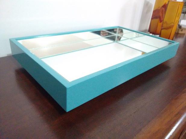 Bandeja Espelhada Servir Decorar Festa Doces Sala Casa 2030 - Ambiente Decor é boa?