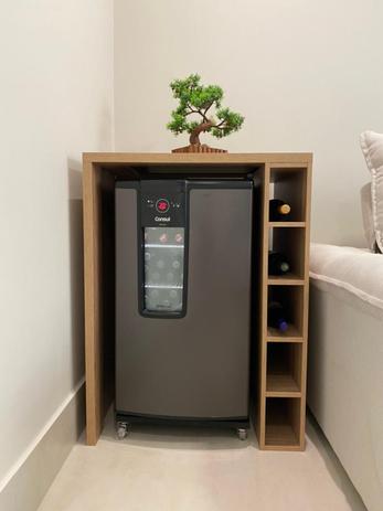 Bar bancada com nicho adega vinho para cervejeira Consul- COR NOGUEIRA - Shopping100 Menor preço em Bar bancada com nicho adega vinho para cervejeira Consul- COR NOGUEIRA - Shopping100